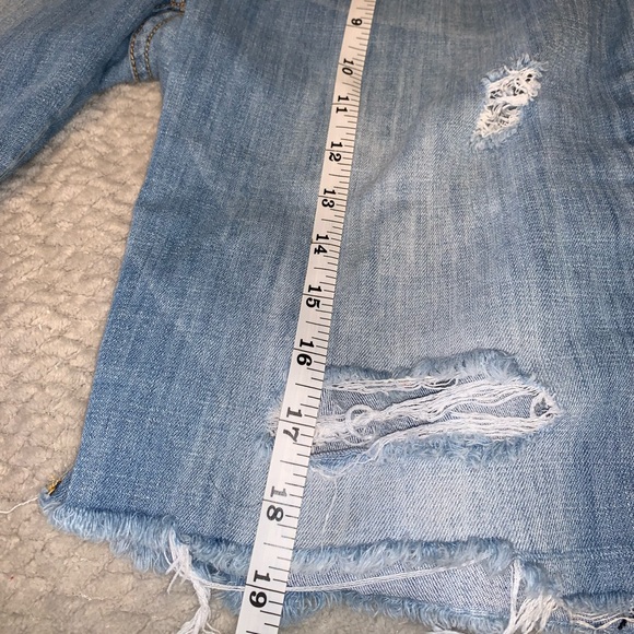 5/$25!! Knee Length Distressed Denim Shorts - Picture 8 of 10